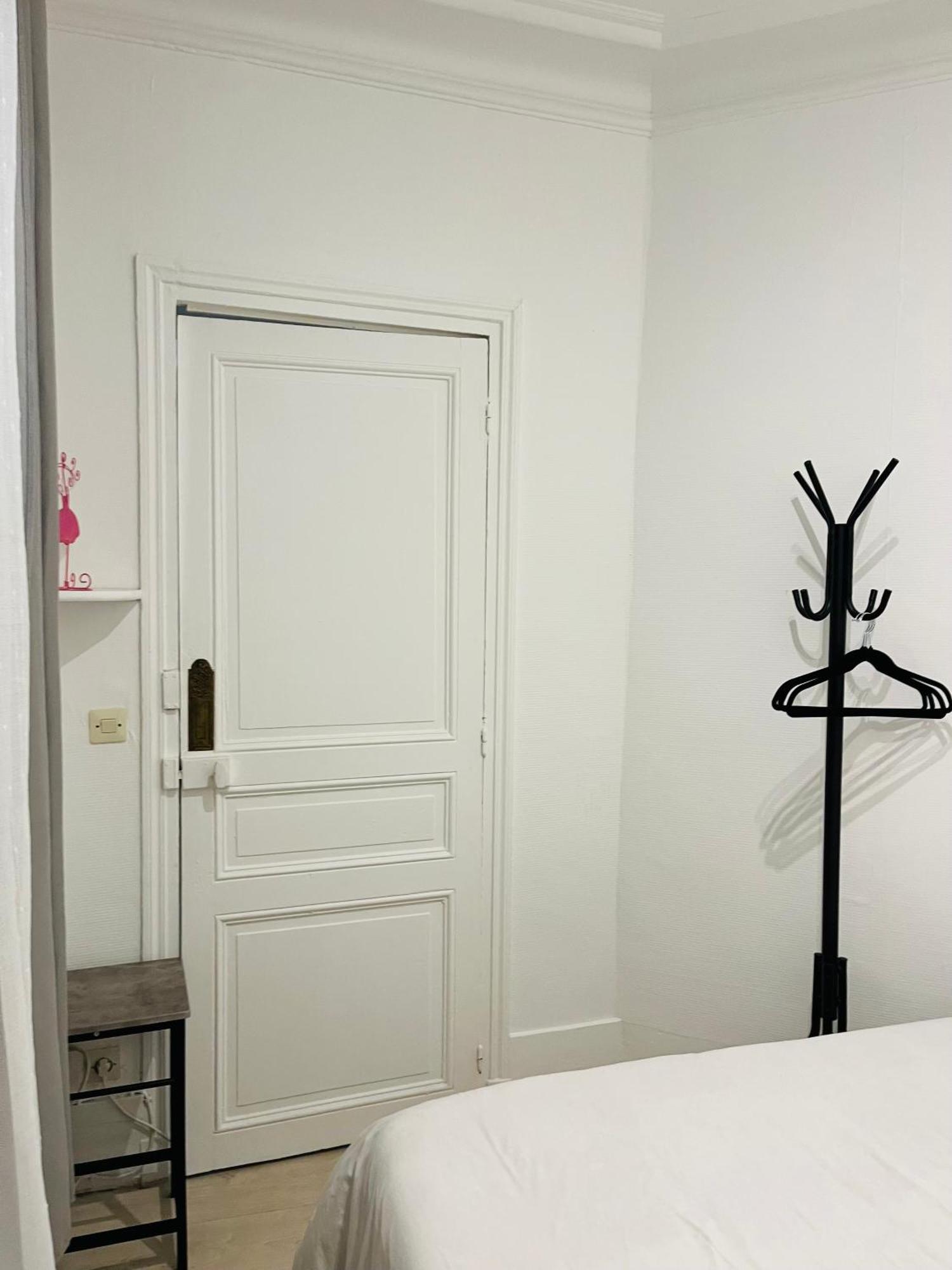 Apartment In Montmartre, Paris, Near Sacre-Coeur Read Host Profile For Booking Εξωτερικό φωτογραφία